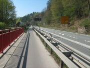 Radweg an der B80