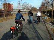 Radweg am Berlin-Spandauer-Schifffahrtskanal