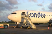 Condor-Maschine in Tobago