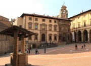 Piazza Grande, auch Schauplatz des Films La vita é bella
