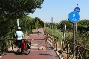 Pista ciclabile tevere - Tiberradweg
