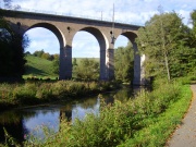 Bahnbrücke vor Haueda