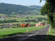 Steiler Straßenabschnitt vor Oberhaag