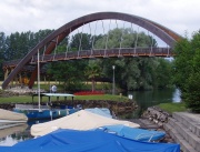 Radwegbrücke über den Broye Kanal
