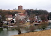 Stolpe mit Wehrturm