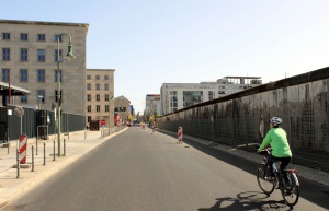 Remains of the Wall, Exhibit "Topography of Terror" in the background
