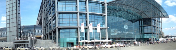 Panoramabild Berlin Hauptbahnhof Südseite Washingtonplatz